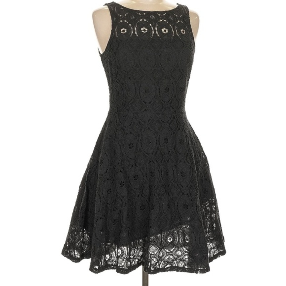 BB Dakota Fit and Flare Black Lace Dress Size 10